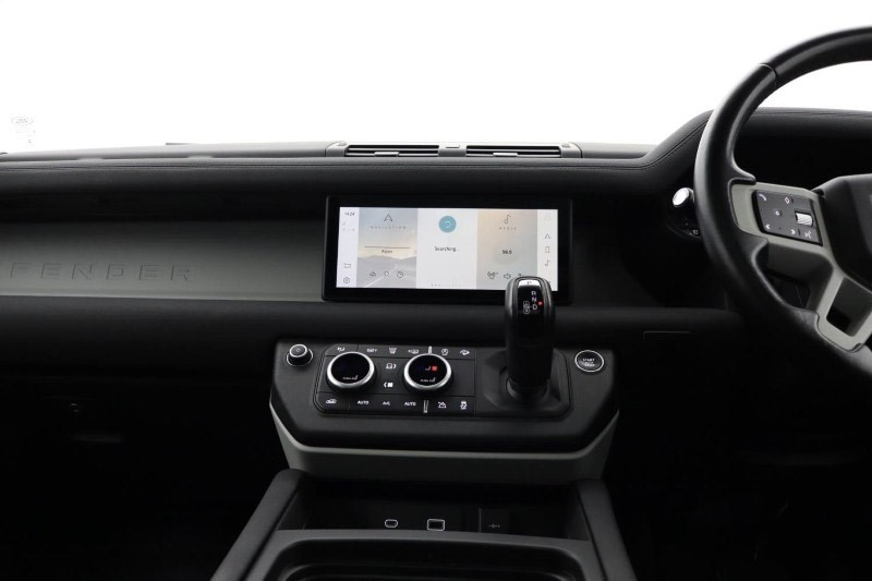 Used Land Rover Defender 2022 for sale - 76982021: Photo 14