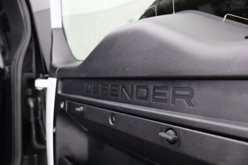 Used Land Rover Defender 2022 for sale - 76982021: Photo 25