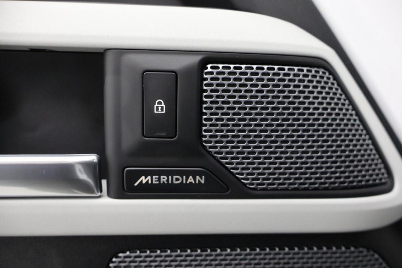 Used Land Rover Defender 2022 for sale - 76982021: Photo 31