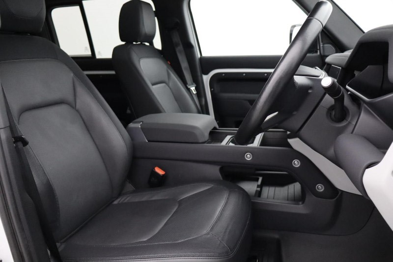 Used Land Rover Defender 2022 for sale - 76982021: Photo 37