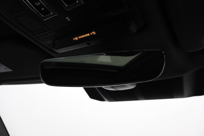 Used Land Rover Defender 2022 for sale - 76982021: Photo 40