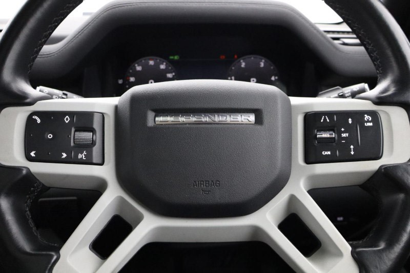 Used Land Rover Defender 2022 for sale - 76982021: Photo 41