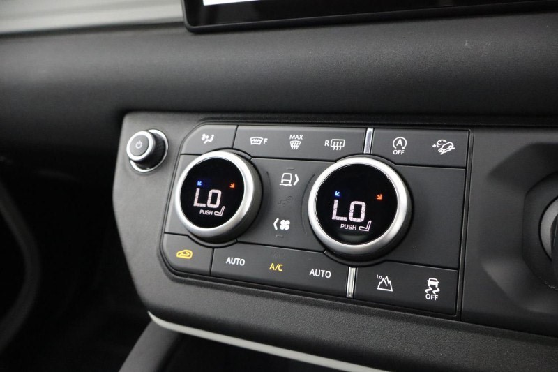 Used Land Rover Defender 2022 for sale - 76982021: Photo 45