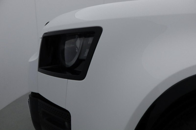 Used Land Rover Defender 2022 for sale - 76982021: Photo 60