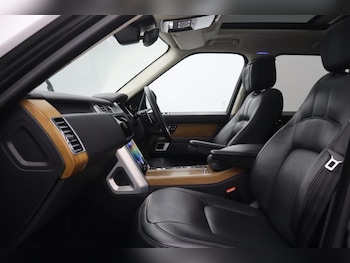 Used Land Rover Range Rover 2019 for sale - 78108883: Photo