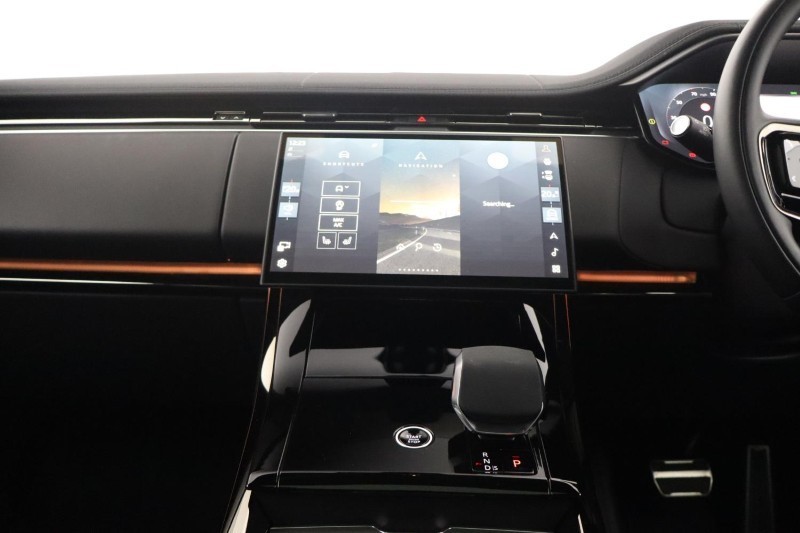 Used Land Rover Range Rover Sport 2025 for sale - 78199120: Photo 15