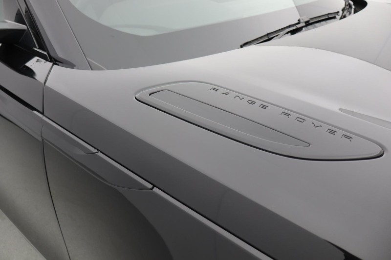 Used Land Rover Range Rover Velar 2025 for sale - 76981440: Photo 20