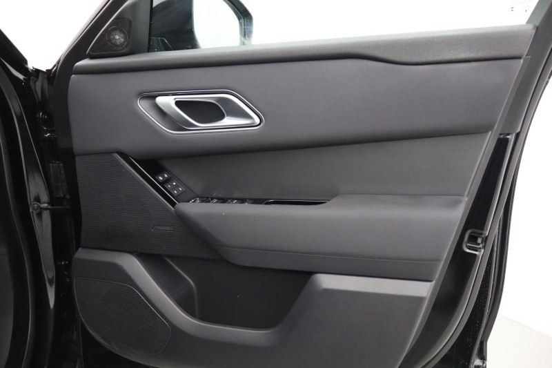 Used Land Rover Range Rover Velar 2025 for sale - 76981440: Photo 24