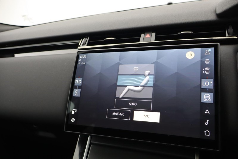 Used Land Rover Range Rover Velar 2025 for sale - 76981440: Photo 30