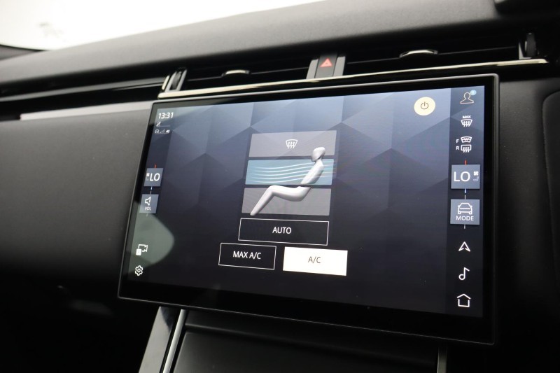 Used Land Rover Range Rover Velar 2025 for sale - 76981440: Photo 31