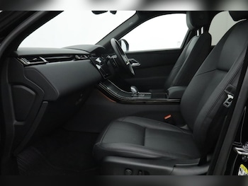 Used Land Rover Range Rover Velar 2025 for sale - 76981440: Photo