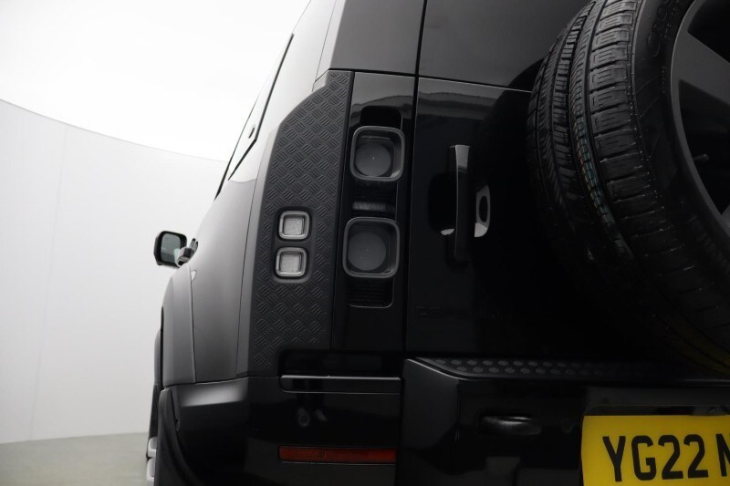 Used Land Rover Defender 2022 for sale - 77813038: Photo 19