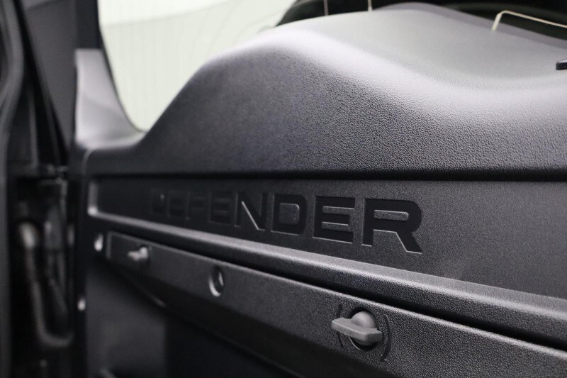 Used Land Rover Defender 2022 for sale - 77813038: Photo 30
