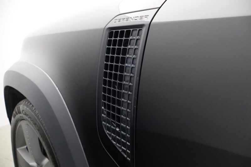 Used Land Rover Defender 2022 for sale - 77813038: Photo 46
