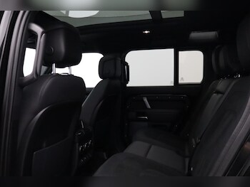 Used Land Rover Defender 2022 for sale - 77813038: Photo