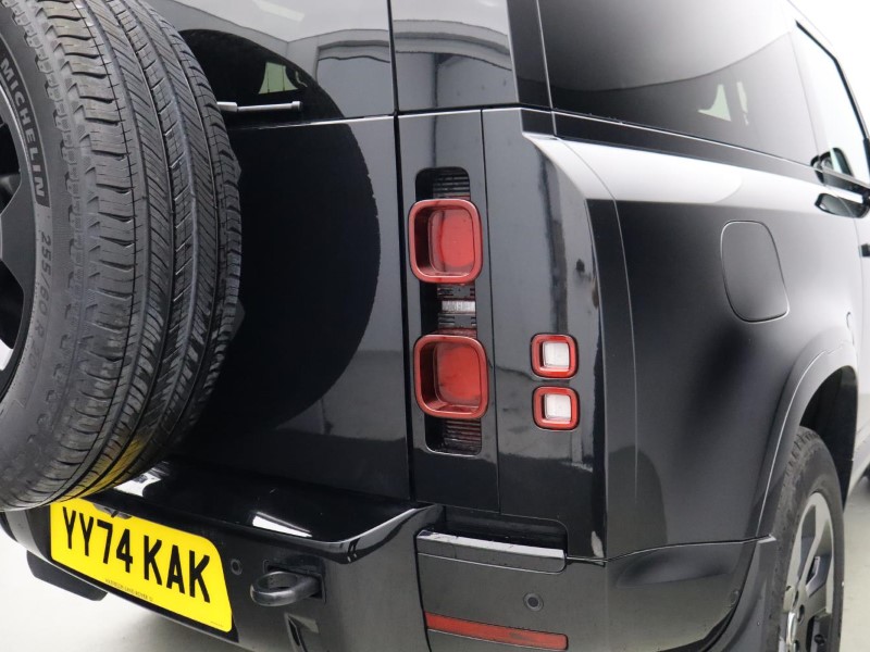 Used Land Rover Defender 2024 for sale - 77762971: Photo 24