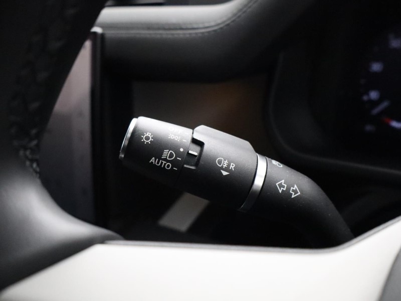 Used Land Rover Defender 2024 for sale - 77762971: Photo 42