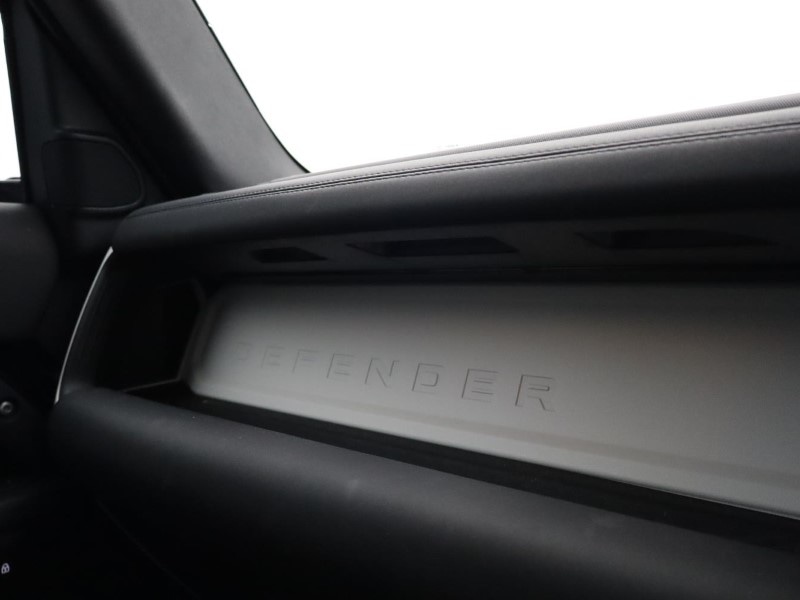 Used Land Rover Defender 2024 for sale - 77762971: Photo 44