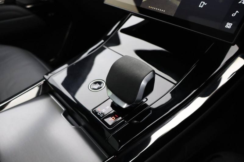 Used Land Rover Range Rover Sport 2023 for sale - 76982468: Photo 13