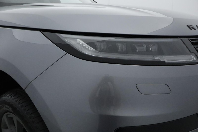 Used Land Rover Range Rover Sport 2023 for sale - 76982468: Photo 17