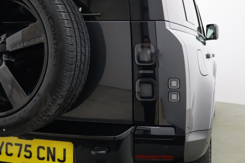 Used Land Rover Defender 2025 for sale - 77965435: Photo 24