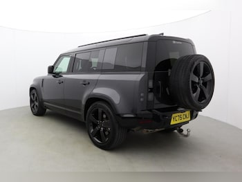 Used Land Rover Defender 2025 for sale - 77965435: Photo