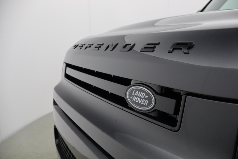 Used Land Rover Defender 2025 for sale - 77965435: Photo 40