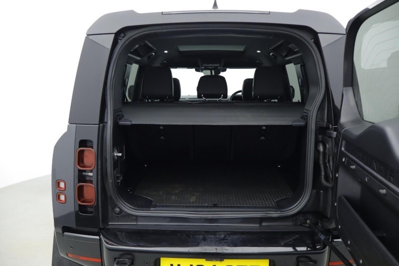 Used Land Rover Defender 2024 for sale - 77532252: Photo 10