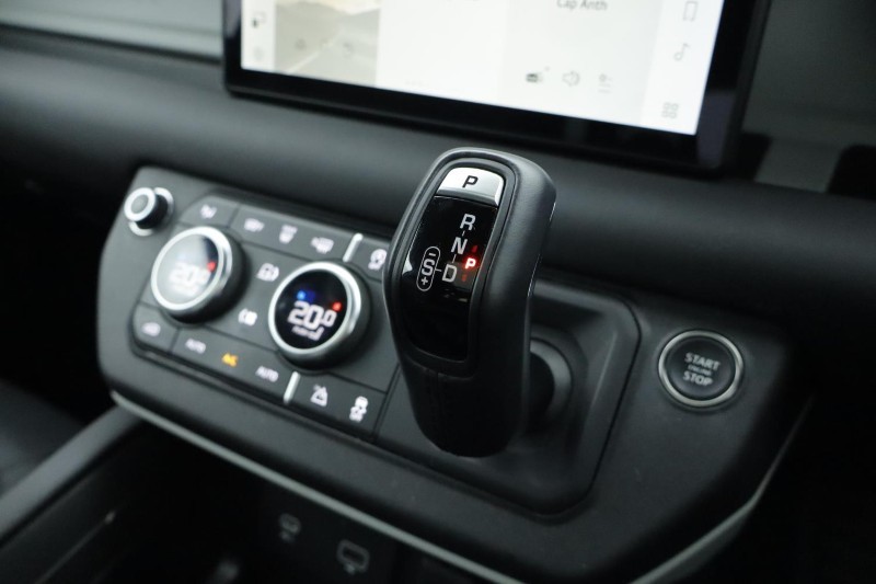 Used Land Rover Defender 2024 for sale - 77532252: Photo 13