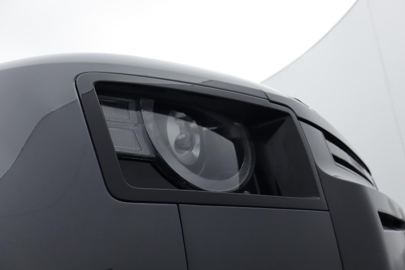 Used Land Rover Defender 2024 for sale - 77532252: Photo 17