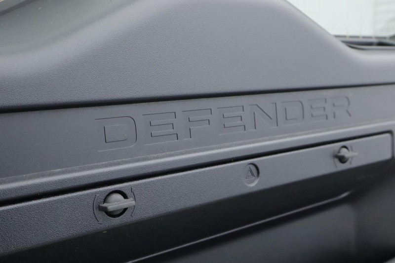 Used Land Rover Defender 2024 for sale - 77532252: Photo 46