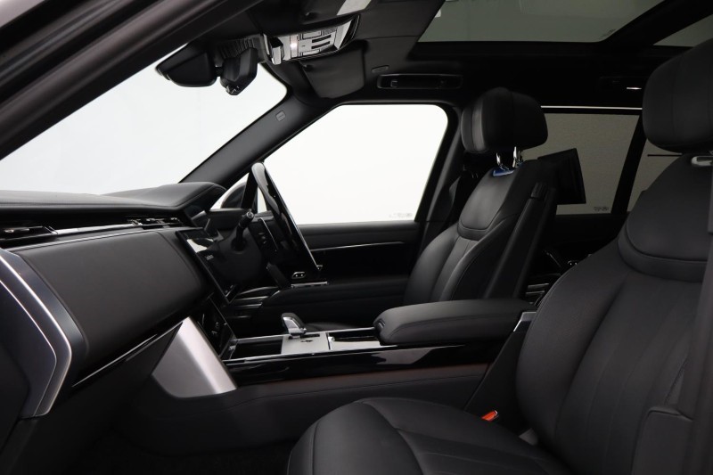 Used Land Rover Range Rover 2024 for sale - 76981712: Photo 3