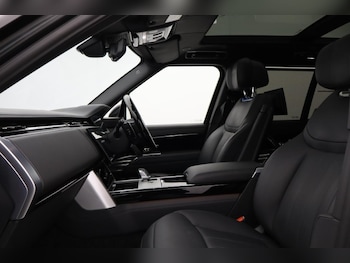 Used Land Rover Range Rover 2024 for sale - 76981712: Photo
