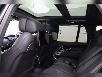 Used Land Rover Range Rover 2024 for sale - 76981712: Photo