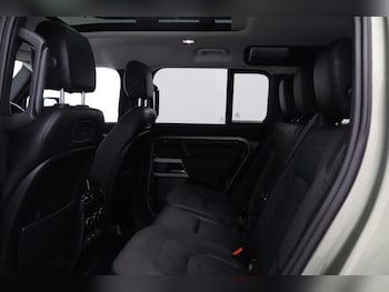 Used Land Rover Defender 2020 for sale - 79243814: Photo