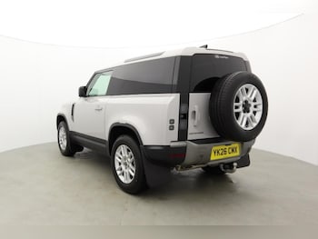 Used Land Rover Defender 2026 for sale - 78698129: Photo