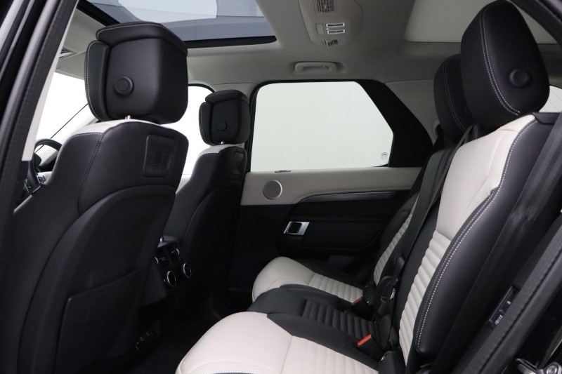 Used Land Rover Discovery 2025 for sale - 77918092: Photo 4