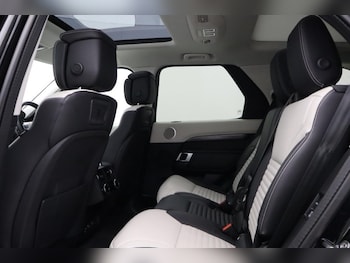 Used Land Rover Discovery 2025 for sale - 77918092: Photo