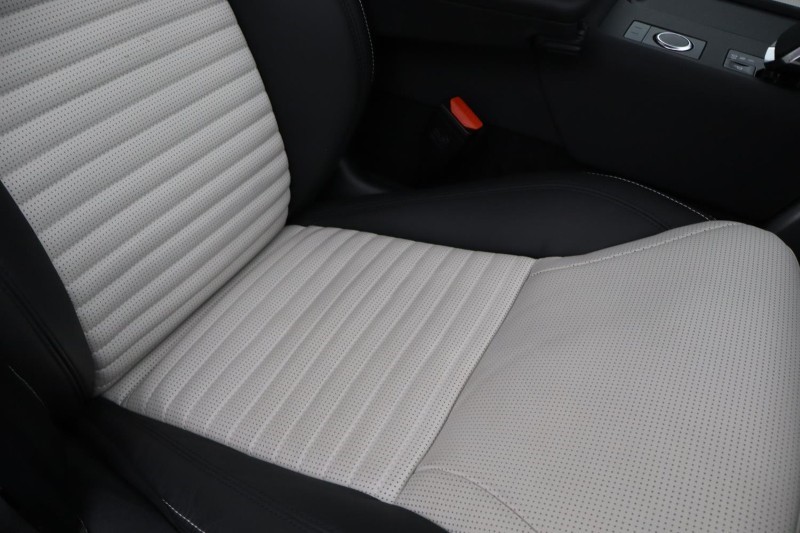 Used Land Rover Discovery 2025 for sale - 77918092: Photo 51