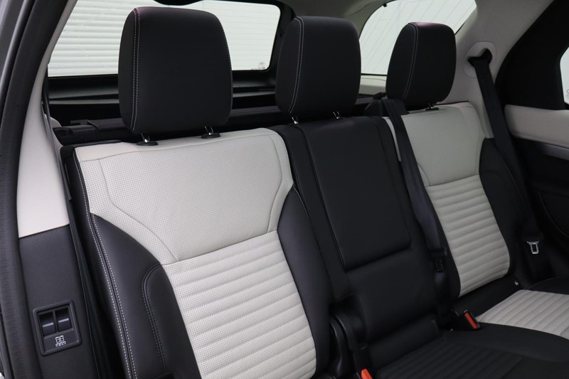 Used Land Rover Discovery 2025 for sale - 77300600: Photo 48