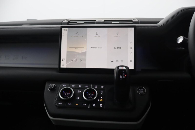 Used Land Rover Defender 2025 for sale - 78108900: Photo 14