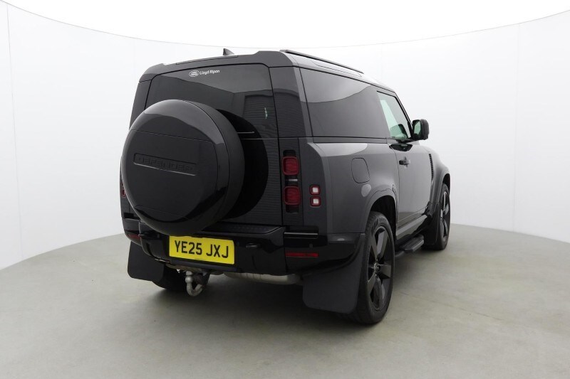 Used Land Rover Defender 2025 for sale - 78108900: Photo 23