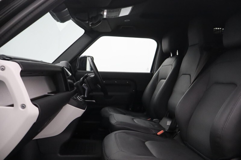 Used Land Rover Defender 2025 for sale - 78108900: Photo 3
