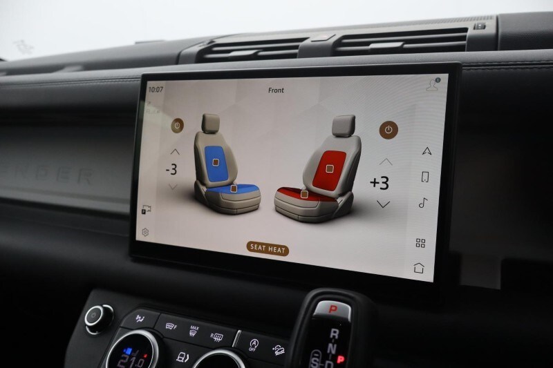 Used Land Rover Defender 2025 for sale - 78108900: Photo 44