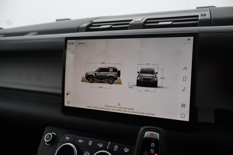 Used Land Rover Defender 2025 for sale - 78108900: Photo 47