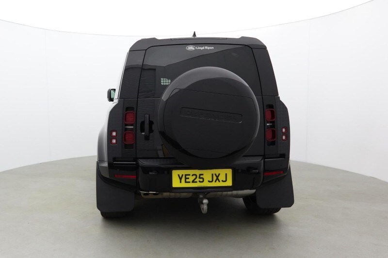 Used Land Rover Defender 2025 for sale - 78108900: Photo 6