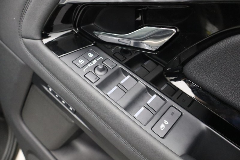Used Land Rover Range Rover Evoque 2022 for sale - 76982158: Photo 39