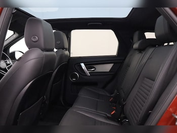 Used Land Rover Discovery Sport 2024 for sale - 79263918: Photo