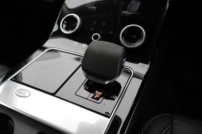 Used Land Rover Range Rover Velar 2023 for sale - 77127652: Photo 13