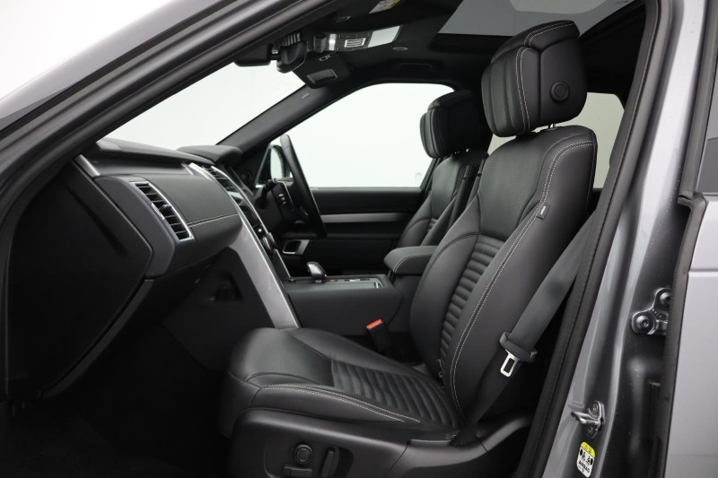 Used Land Rover Discovery 2024 for sale - 77186458: Photo 3